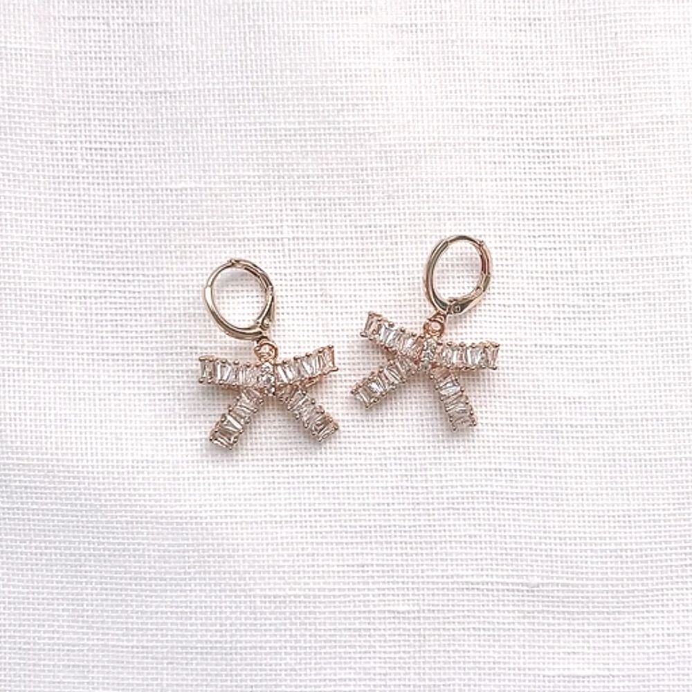 NEW Gold-Filled Bow Huggies Earrings